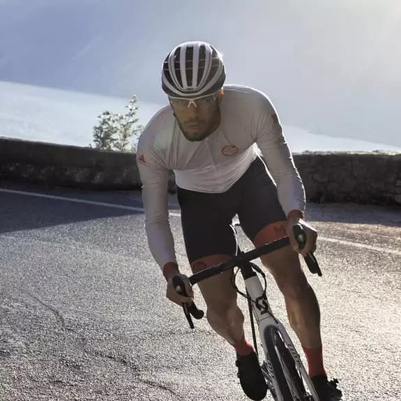 Casque Abus Aventor Blanc 7 Casque Abus Aventor Blanc – Image 5