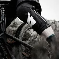 Genouillères Bluegrass Solid D3O -Casques Cyclisme importe magasin bg b3prop24x018 6