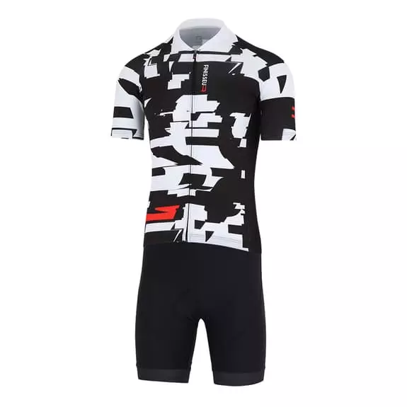 Équipement Finisseur Core Sketch Noir Blanc 3 Équipement Finisseur Core Sketch Noir Blanc