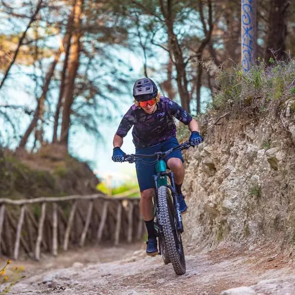 Gants Longs Northwave Air Bleu Blanc 8 Gants Longs Northwave Air Bleu Blanc – Image 6