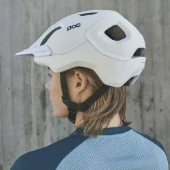 Casque POC Axion Blanc Mat 12 Casque POC Axion Blanc Mat -Casques Cyclisme importe magasin pc 10740 1036 005